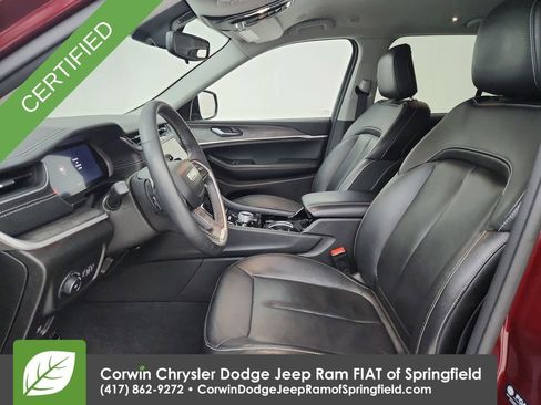 Used 2023 Jeep Grand Cherokee Limited image 19