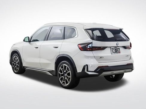 Used 2025 BMW X1 xDrive28i w/ Technology Package AWD/4WD image 3