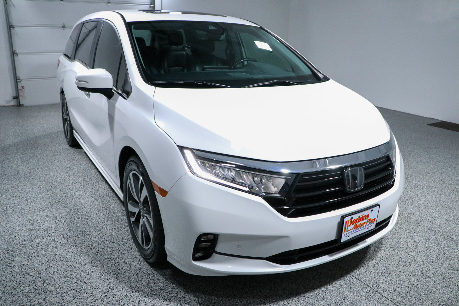 Used 2024 Honda Odyssey Touring image 5