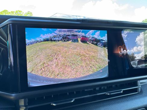 New 2025 Jeep Wrangler Sport S AWD/4WD image 21