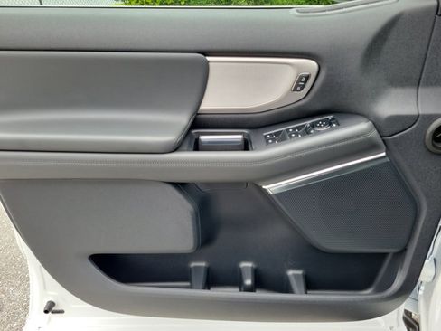New 2026 Ford Expedition Max Active RWD image 23