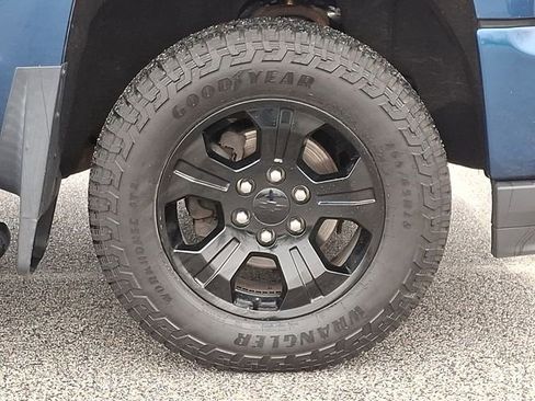 Used 2017 Chevrolet Silverado 1500 LT w/ All Star Edition image 11