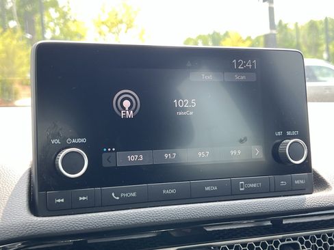 Used 2025 Honda Civic Sport image 25