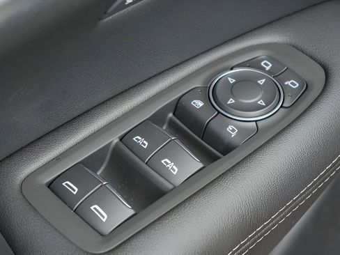 New 2026 Cadillac XT5 Premium Luxury w/ Driver Assist Package FWD image 18