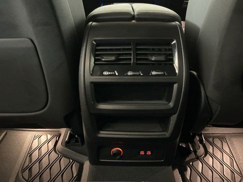 Certified 2024 BMW X5 xDrive40i w/ M Sport Package image 27