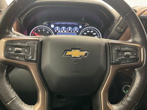 Used 2021 Chevrolet Silverado 1500 High Country image 16