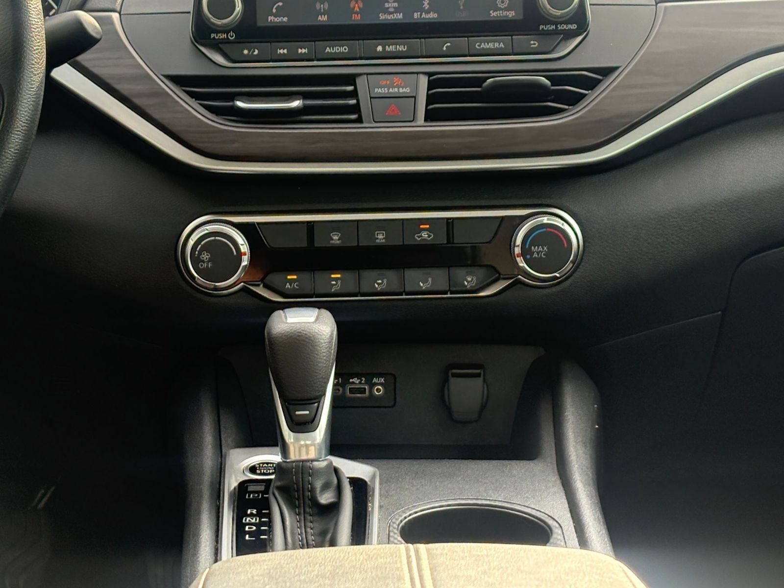 Used 2025 Nissan Altima 2.5 SV FWD image 16