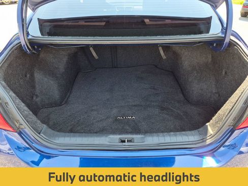 Used 2016 Nissan Altima 2.5 SR w/ LED Appearance Package FWD image 27