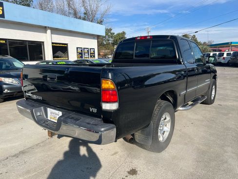 Used 2000 Toyota Tundra SR5 image 5