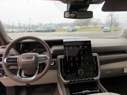 New 2026 GMC Yukon Denali image 16