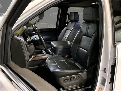 Certified 2023 Chevrolet Silverado 2500 High Country w/ Z71 Off-Road Package AWD/4WD image 14