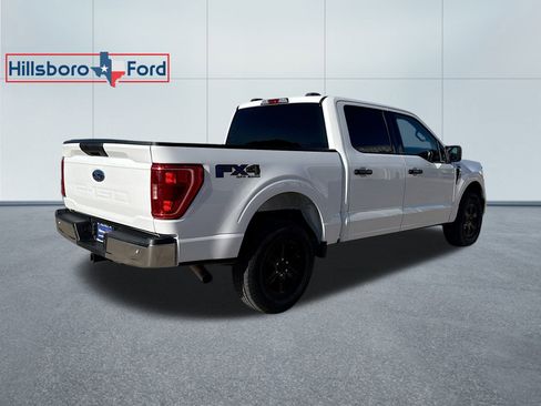 Used 2022 Ford F150 XLT w/ Equipment Group 301A Mid image 8