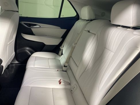 Used 2024 Buick Envision Avenir image 13