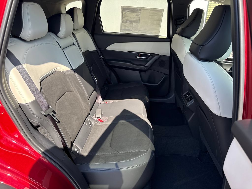 New 2026 MAZDA CX-5 Preferred AWD/4WD image 17