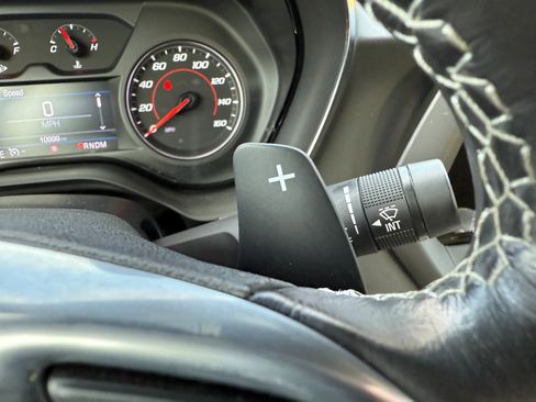 Used 2023 Chevrolet Camaro LT image 39