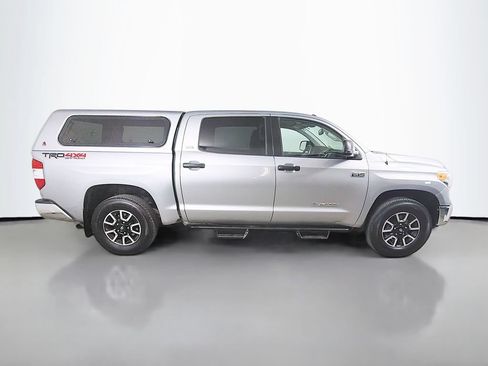 Used 2017 Toyota Tundra SR5 w/ TRD Off Road Package AWD/4WD image 5