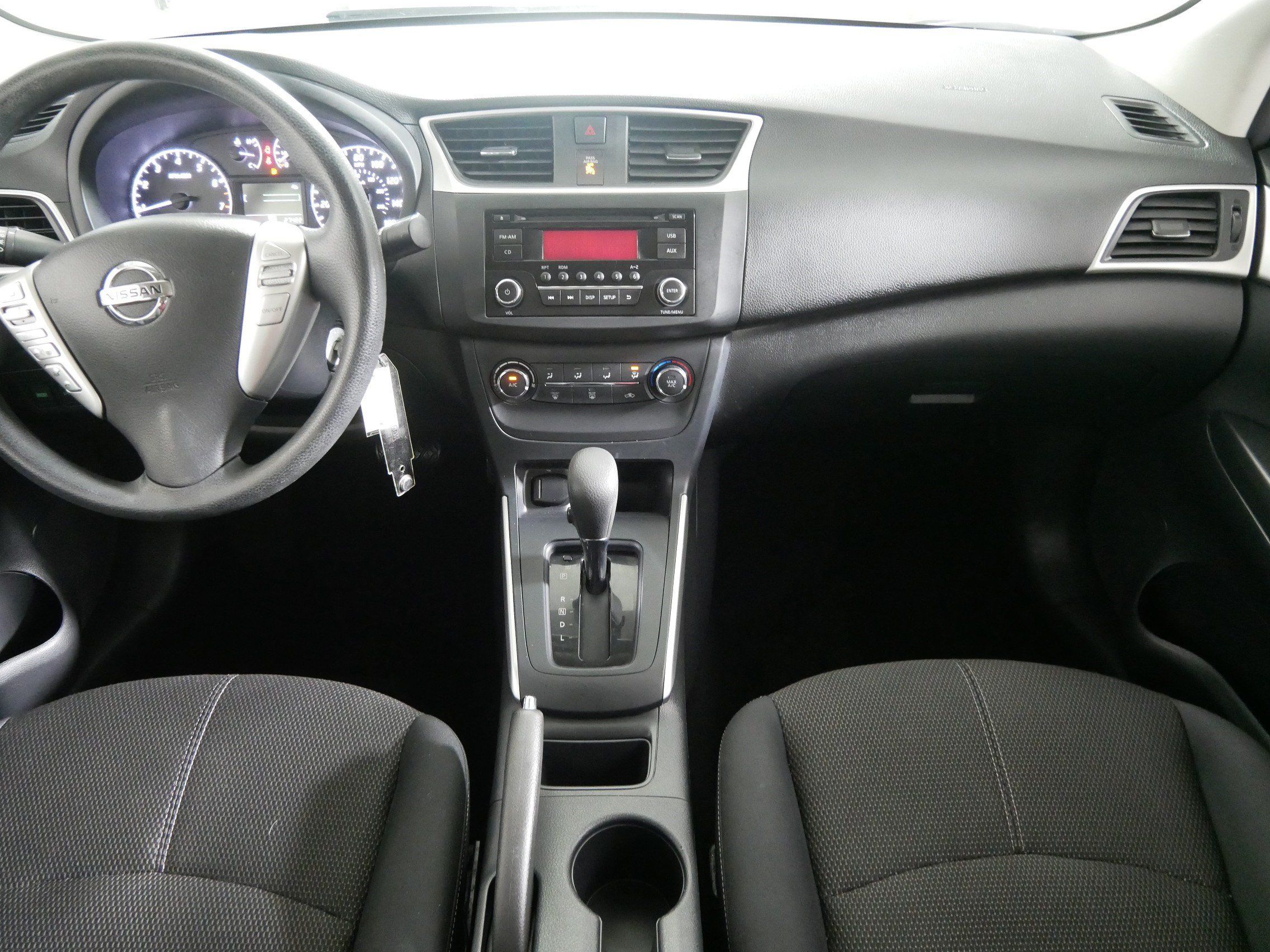 Used 2017 Nissan Sentra S FWD image 10