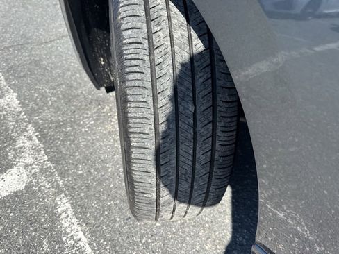 Used 2025 Nissan Sentra SV image 27