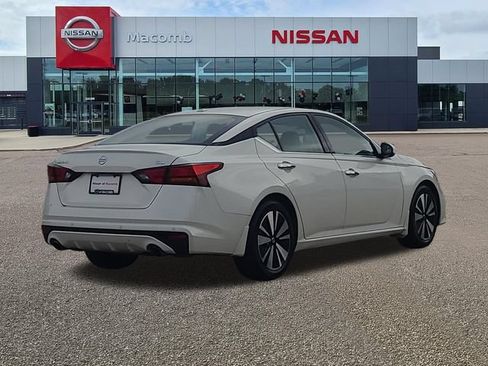 Used 2019 Nissan Altima 2.5 SL FWD image 7