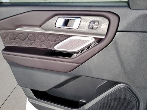 New 2026 Ford Explorer Platinum w/ LUX Leather Package image 7