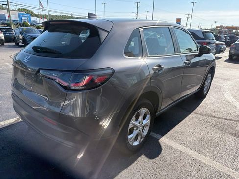 Used 2025 Honda HR-V LX image 4