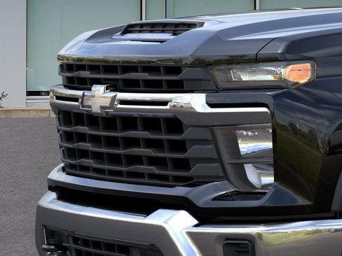 New 2026 Chevrolet Silverado 2500 LT image 13