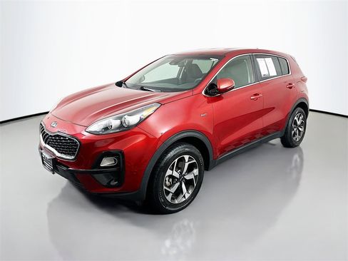 Used 2020 Kia Sportage LX w/ LX Popular Package image 3