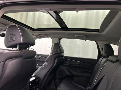 Used 2024 Acura MDX SH-AWD w/ Advance Package image 23