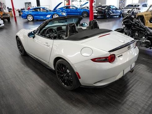 Used 2016 MAZDA MX-5 Miata Club w/ Brembo/BBS Package RWD image 3
