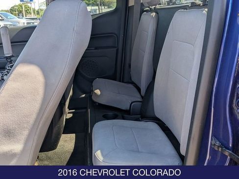 Used 2016 Chevrolet Colorado W/T w/ WT Convenience Package AWD/4WD image 15