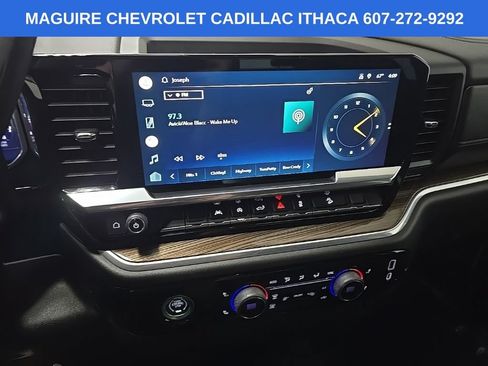Used 2022 Chevrolet Silverado 1500 RST AWD/4WD image 24