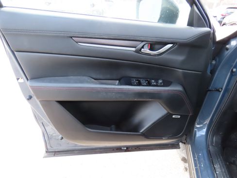 Used 2021 MAZDA CX-5 Carbon Edition image 22