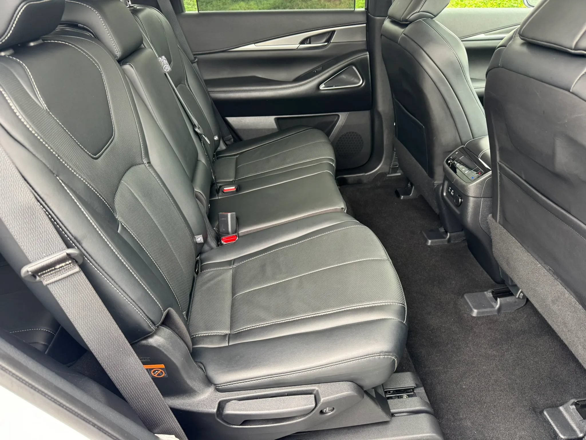 Used 2023 INFINITI QX60 Luxe w/ Vision Package AWD/4WD image 24