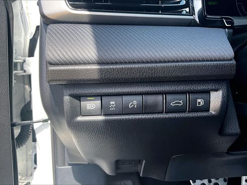 Used 2026 Toyota Camry SE FWD image 36
