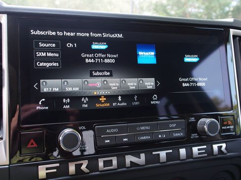 Used 2025 Nissan Frontier SV RWD image 26