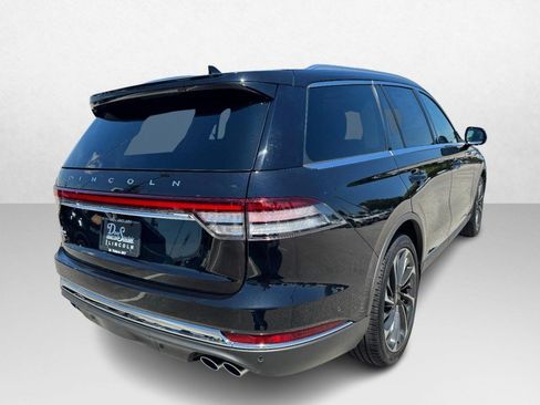 Certified 2024 Lincoln Aviator Reserve w/ Equipment Group 201A AWD/4WD image 5