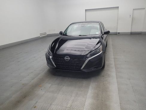 Used 2023 Nissan Altima 2.5 SV image 15