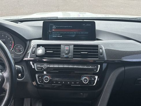 Used 2017 BMW M3 image 21