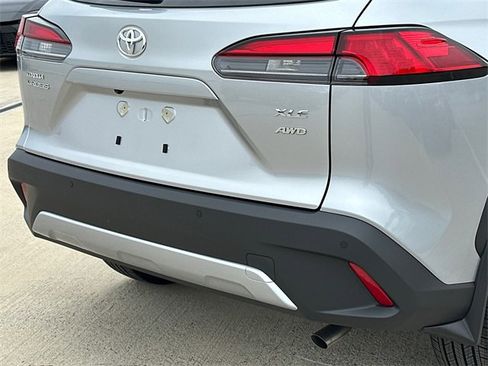New 2026 Toyota Corolla Cross XLE image 5