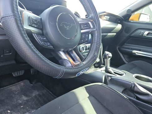 Used 2019 Ford Mustang GT w/ Equipment Group 301A image 7