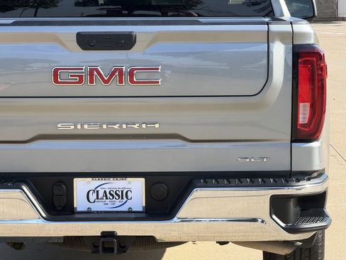 Used 2026 GMC Sierra 1500 SLT RWD image 6