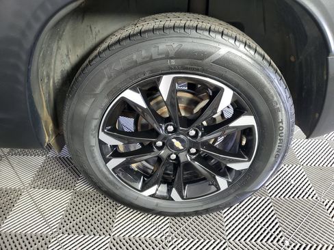 Used 2023 Chevrolet TrailBlazer LT w/ Convenience Package FWD image 31