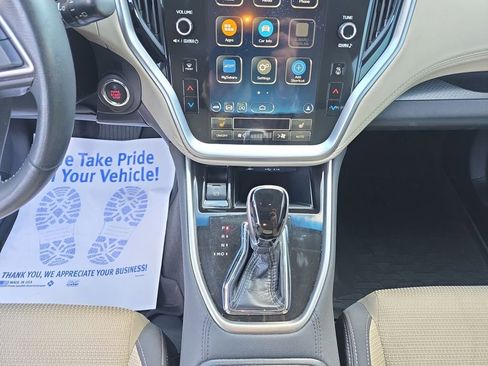 Used 2021 Subaru Outback Premium image 11