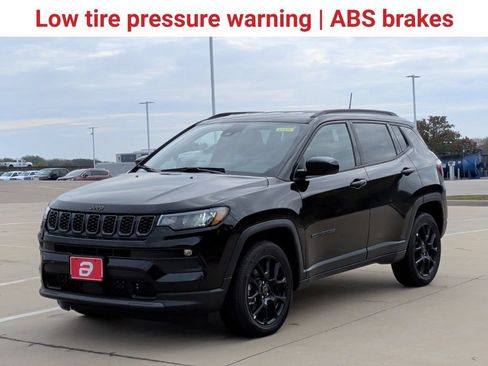 New 2026 Jeep Compass Latitude w/ Quick Order Package 29K AWD/4WD image 3