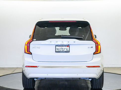 Used 2026 Volvo XC90 B6 Plus w/ Protection Package AWD/4WD image 3