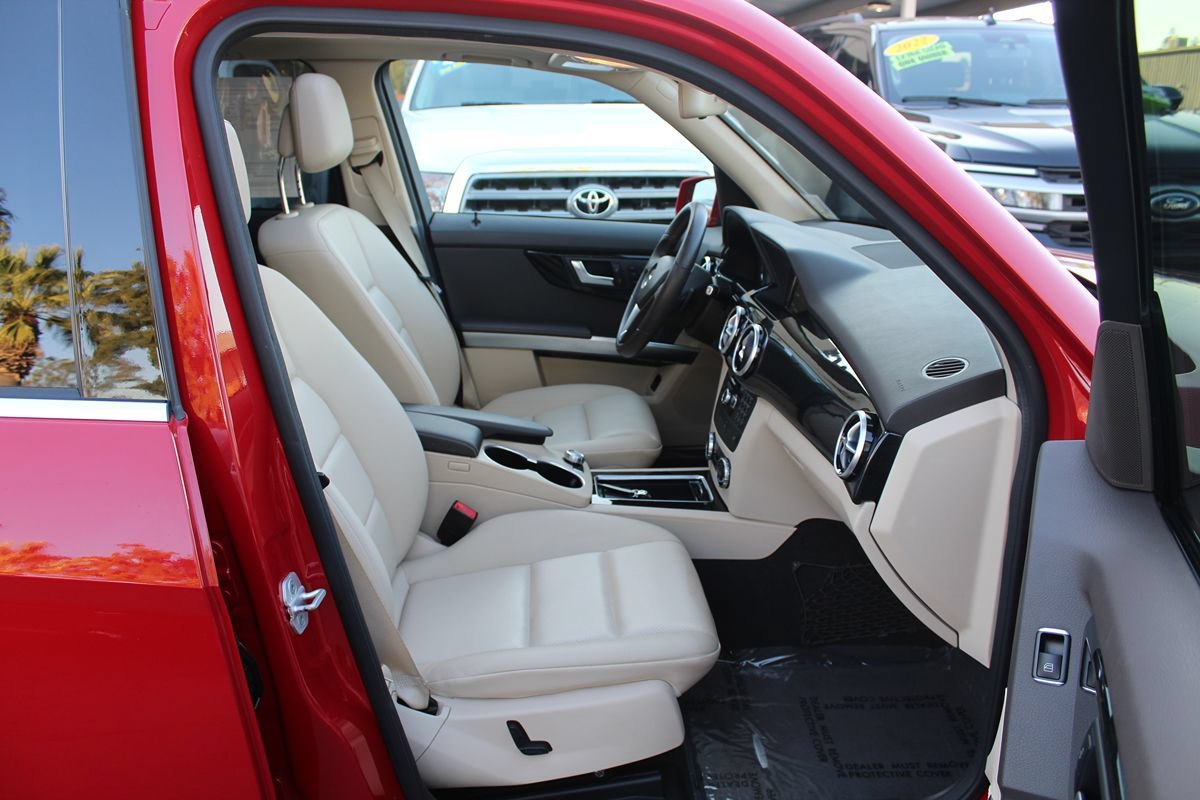 Used 2015 Mercedes-Benz GLK 350 2WD image 23