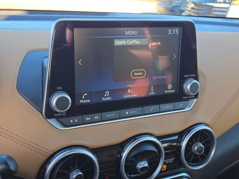 Used 2025 Nissan Sentra SR w/ SR Premium Package image 30