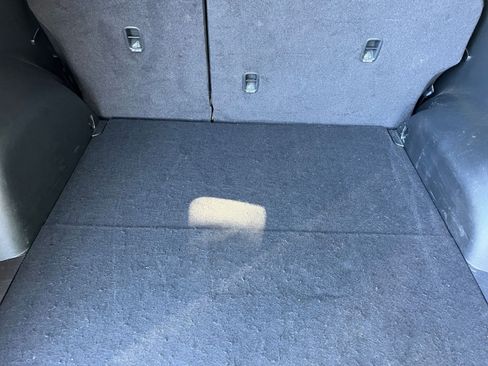 Used 2025 Kia Sportage LX image 30