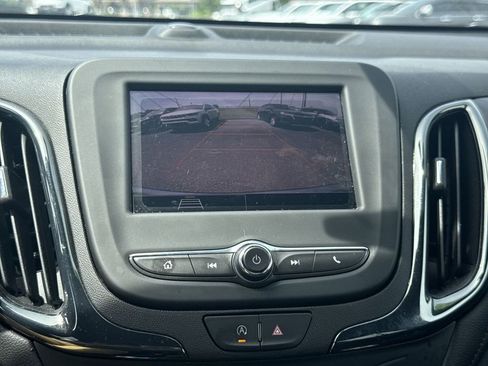 Used 2024 Chevrolet Equinox RS w/ LPO, Floor Liner Package FWD image 29
