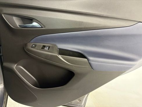 Used 2022 Chevrolet Bolt EUV Premier w/ Super Cruise Package image 37